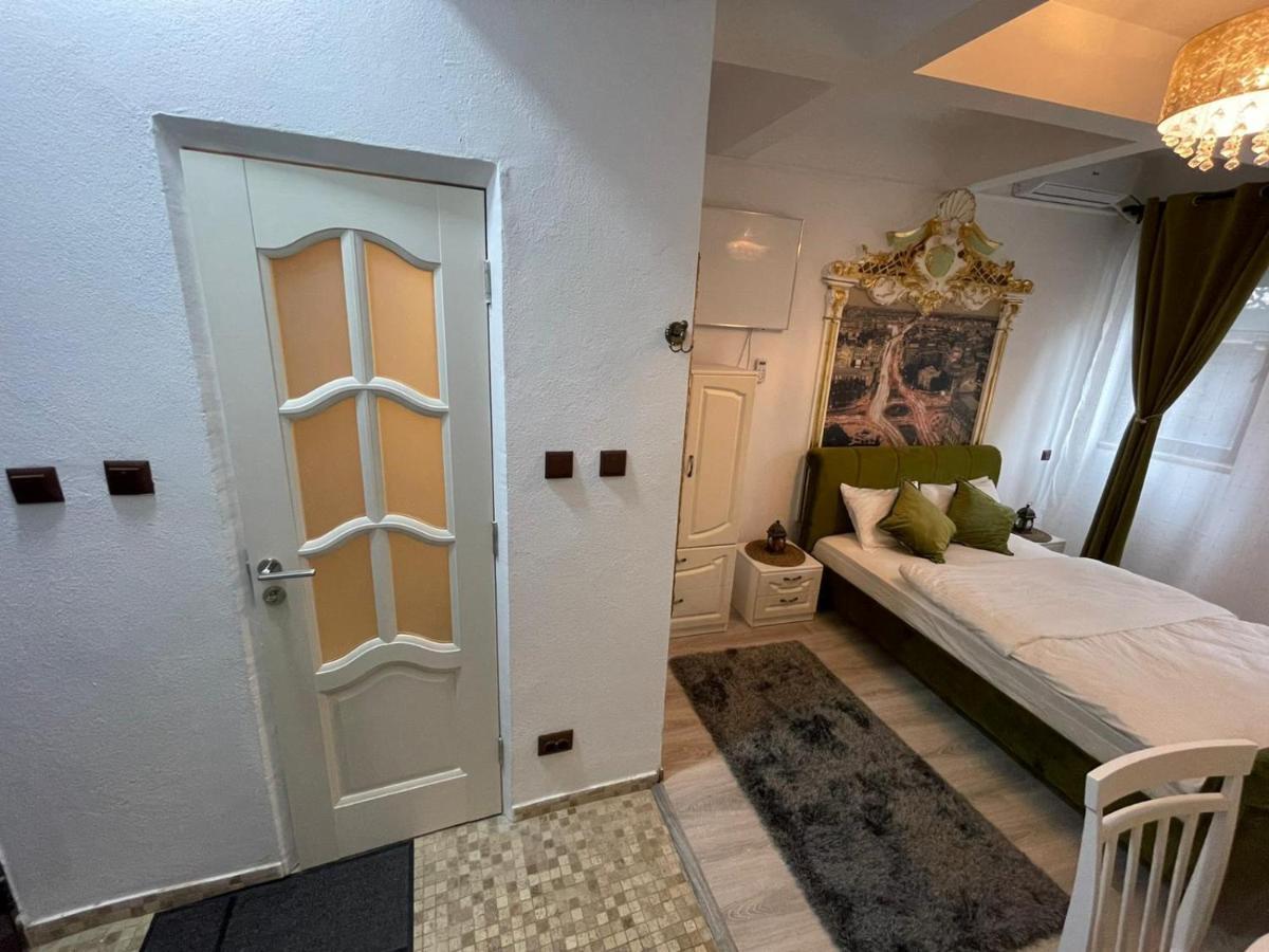 Domum - Old Town - Smardan Apartment Букурещ Екстериор снимка