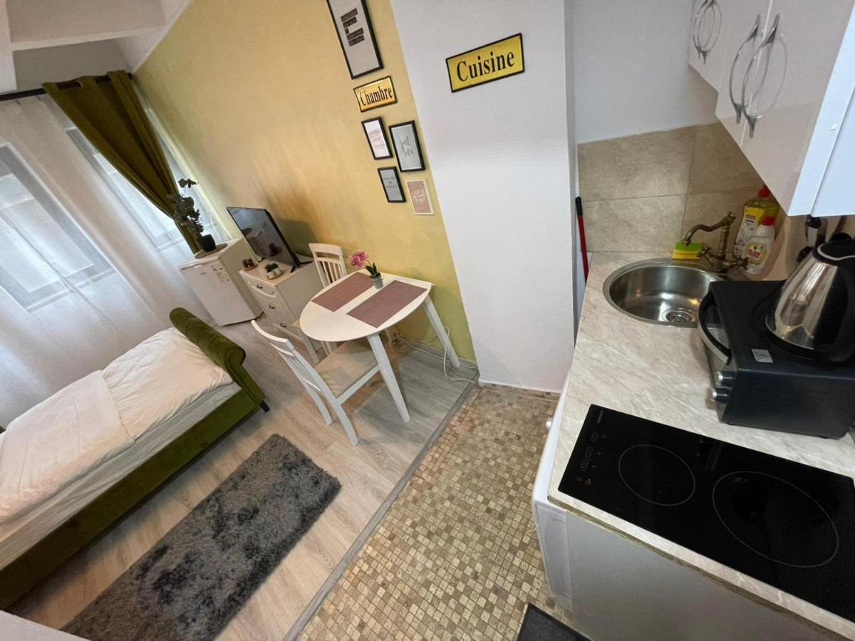 Domum - Old Town - Smardan Apartment Букурещ Екстериор снимка